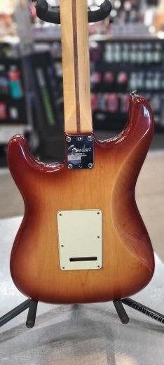 Fender SRS HSS US Strat 2